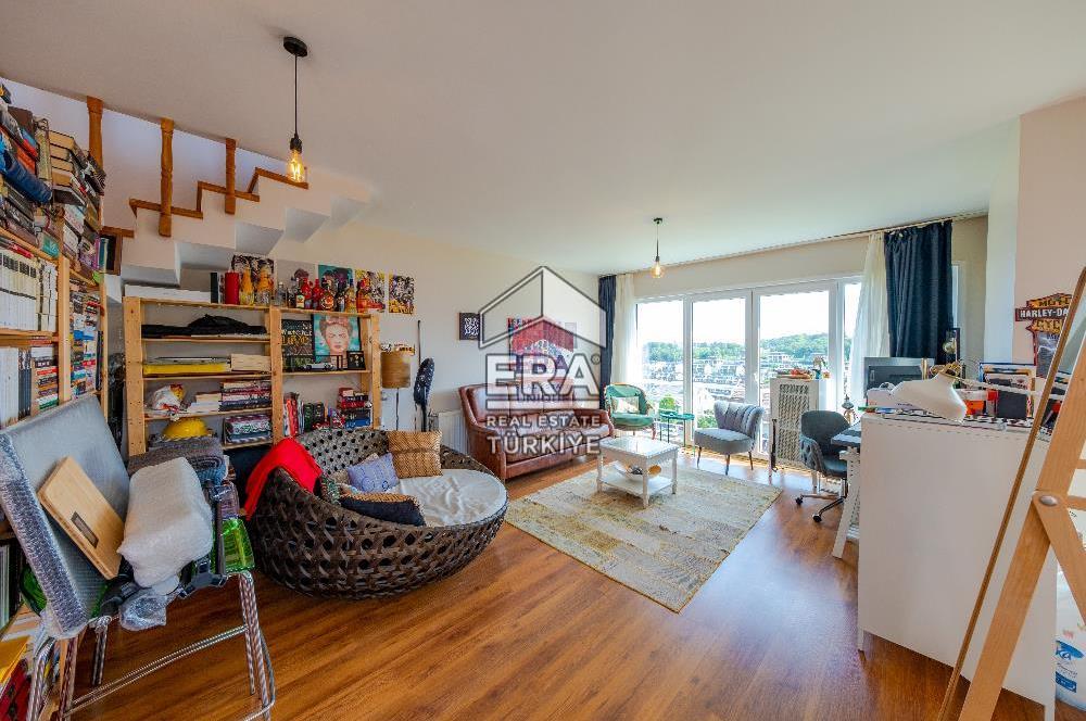 Ana Cadde Cepheli Geniş Bahçeli & Satılık Ticari Bina