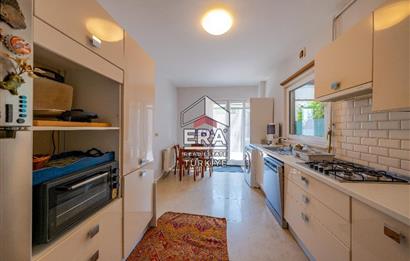 Ana Cadde Cepheli Geniş Bahçeli & Satılık Ticari Bina