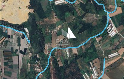 ERA KARAT TAN SAPANCA AKÇAY MEVKİİNDE YATIRIMLIK SATILIK TARLA