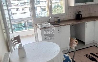 Era Angel Gayrimenkul'den Küçükköy'de 3+1 Eşyalı Kiralık Daire