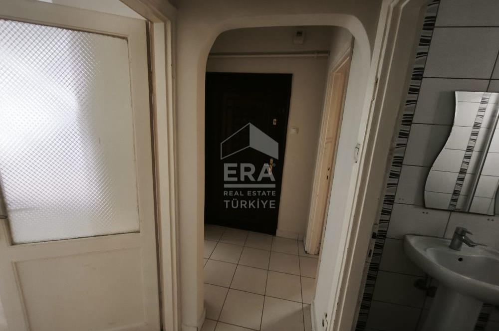 ÜSKÜDAR'IN KALBİNDE GENİŞ 2+1 DAİRE