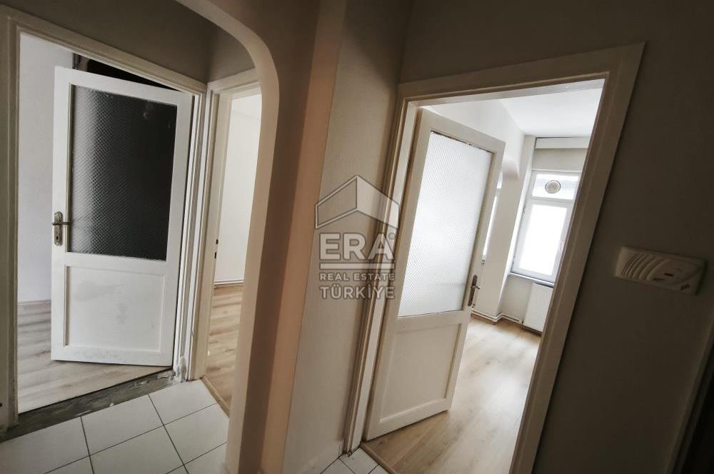 ÜSKÜDAR'IN KALBİNDE GENİŞ 2+1 DAİRE