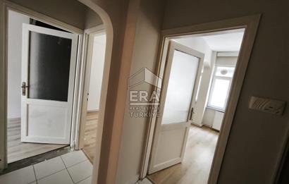 ÜSKÜDAR'IN KALBİNDE GENİŞ 2+1 DAİRE