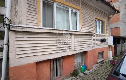 ERA KARAT, ŞEHRİN GÖBEĞİNDE, HERYER YÜRÜME MESAFESİNDE