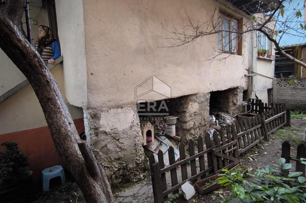 ERA KARAT, ŞEHRİN GÖBEĞİNDE, HERYER YÜRÜME MESAFESİNDE