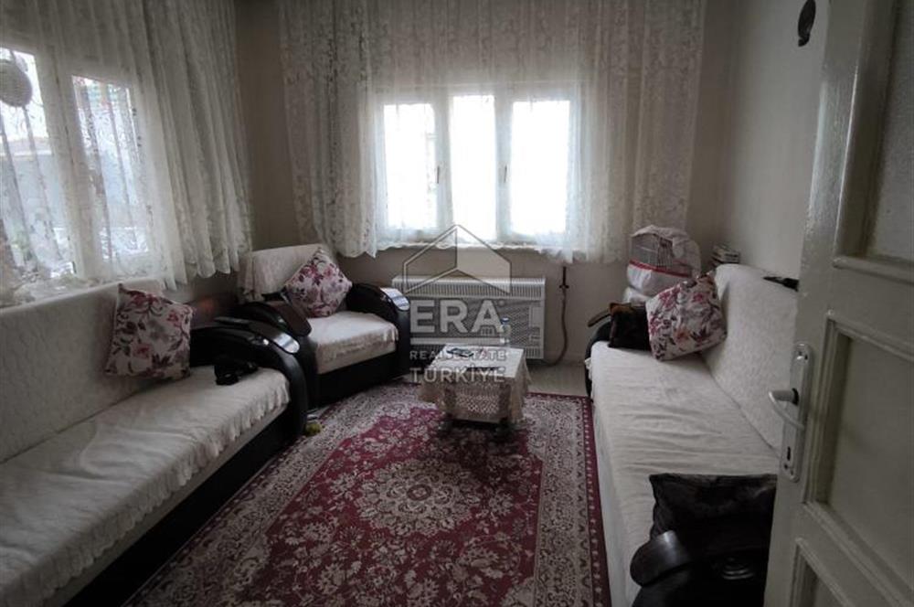 ERA KARAT, ŞEHRİN GÖBEĞİNDE, HERYER YÜRÜME MESAFESİNDE