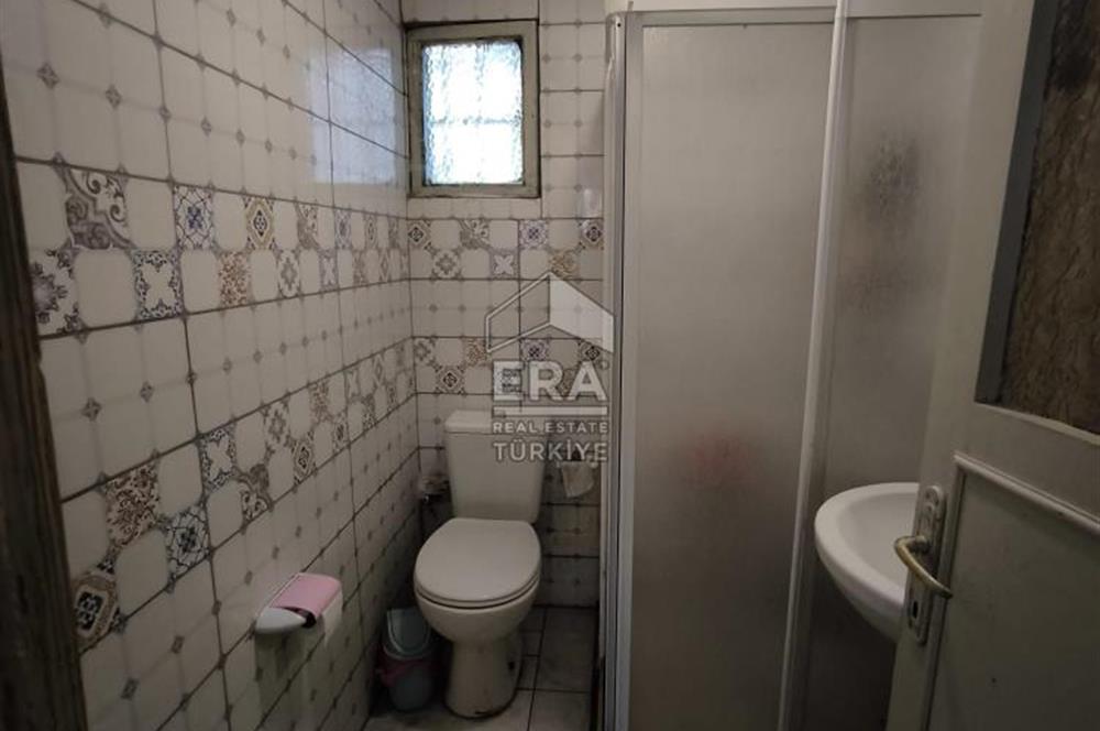 ERA KARAT, ŞEHRİN GÖBEĞİNDE, HERYER YÜRÜME MESAFESİNDE