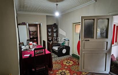 ERA KARAT, ŞEHRİN GÖBEĞİNDE, HERYER YÜRÜME MESAFESİNDE