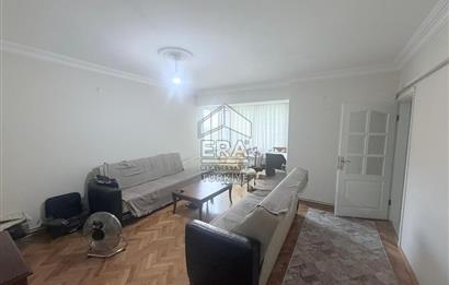 ERA PORT GÜVENCESİYLE MİLLİ KUVVETLER CADDESİNDE SATILIK DAİRE