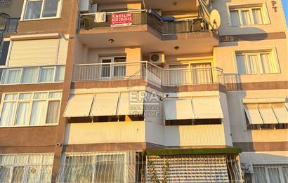 Çiğli Yakakent Mah. Deniz Manzaralı 3+1 Satılık Daire