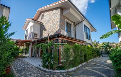 Datça Reşadiye Dalya Evleri'nde Satılık 150m2 3+1 Tripleks Villa