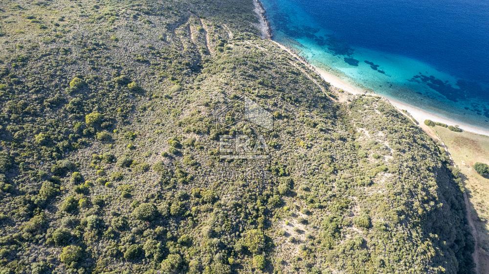 Datça Cumalı Bükceğizde Satılık 2.767m² Deniz Manzaralı Tarla