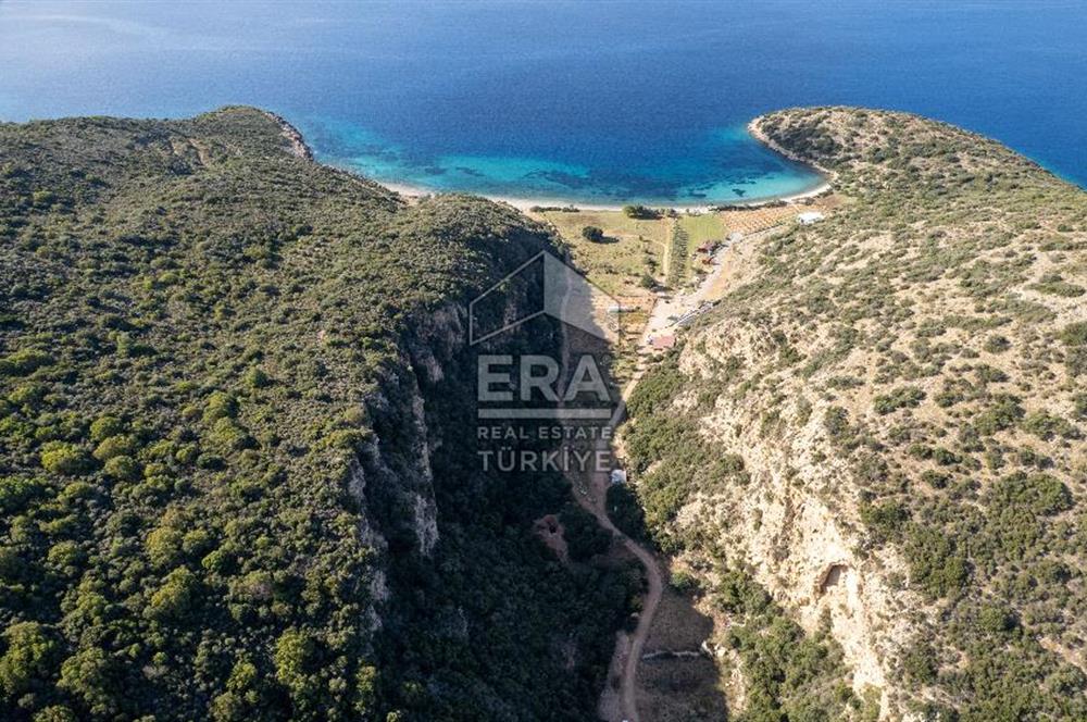 Datça Cumalı Bükceğizde Satılık 2.767m² Deniz Manzaralı Tarla