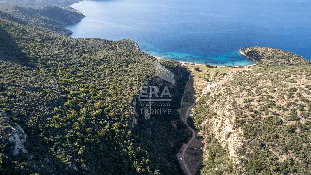 Datça Cumalı Bükceğizde Satılık 2.767m² Deniz Manzaralı Tarla