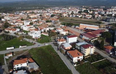 Altınova'nın Kalbinde, Pazara ve Merkeze Yürüme Mesafesinde Yatırımlık İmarlı Arsa