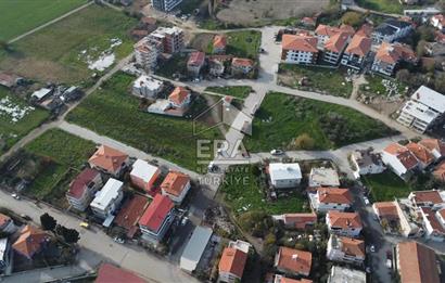 Altınova'nın Kalbinde, Pazara ve Merkeze Yürüme Mesafesinde Yatırımlık İmarlı Arsa