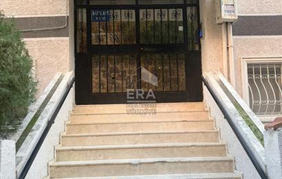 Çiğli Yakakent Mah. Deniz Manzaralı 3+1 Satılık Daire