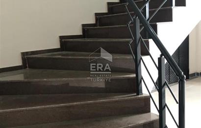 ERA KARAT CAMİLİ'DE SIFIR EŞYALI 1+1 KİRALIK DAİRE