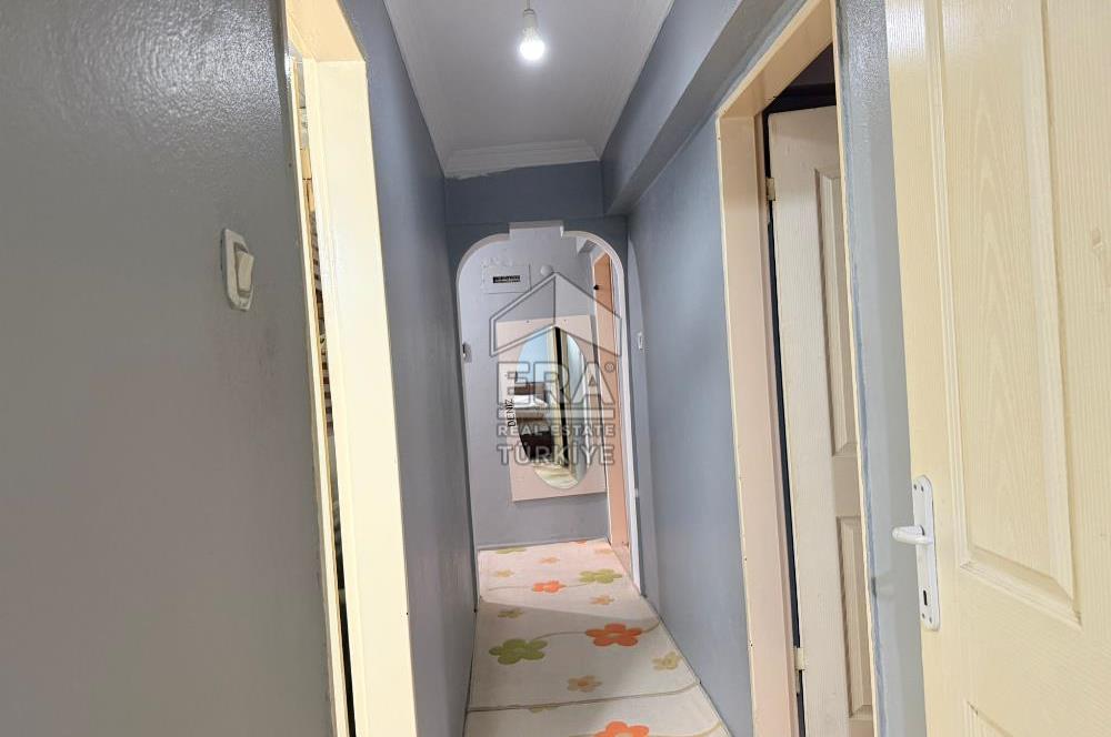 Çiğli Yakakent Mah. Deniz Manzaralı 3+1 Satılık Daire