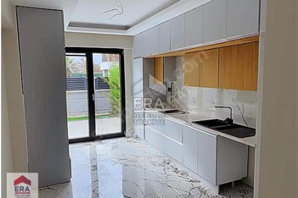 ERA KARAT SATILIK SİLTE İÇİ 3+1 VİLLA