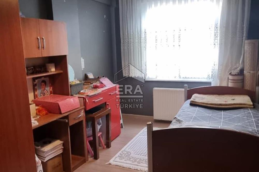 ERA ELITE' den ÜMRANİYE KÜRKÇÜLER CAD. 3+1 SATILIK DAİRE