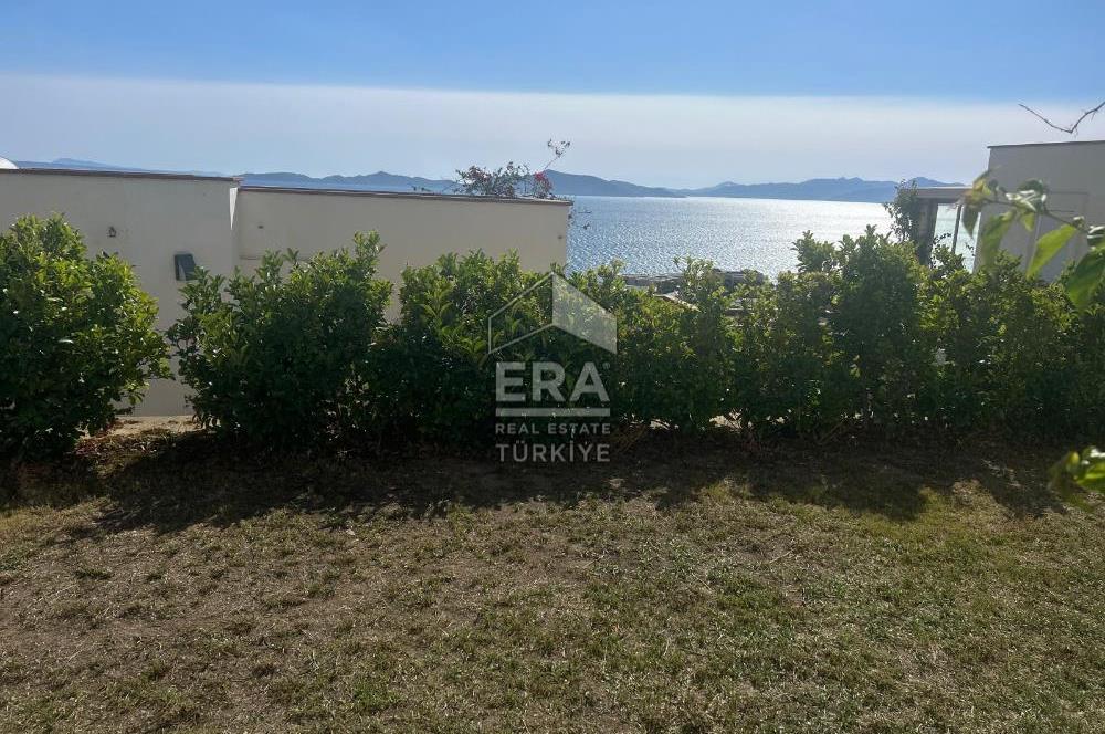 Terasevlerinde Bahçeli & Teraslı İkiz Villa Satılık