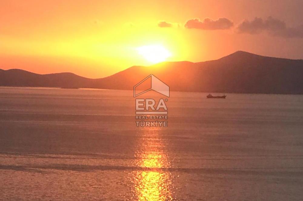 Terasevlerinde Bahçeli & Teraslı İkiz Villa Satılık