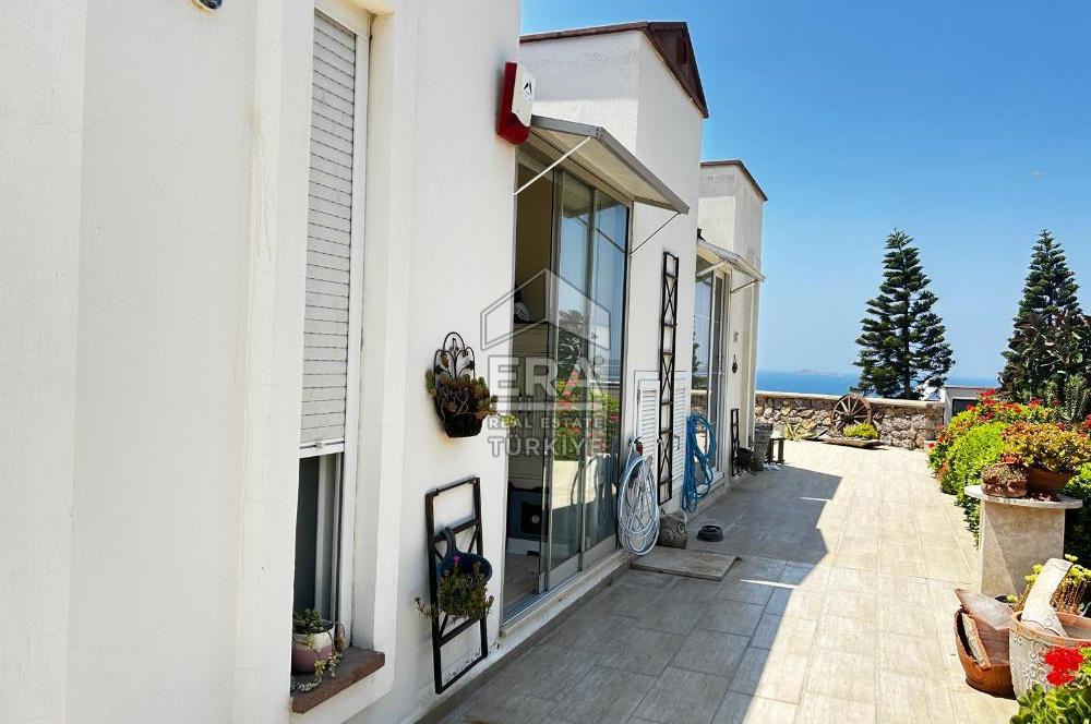 Terasevlerinde Bahçeli & Teraslı İkiz Villa Satılık