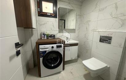 Seyrek Merkezde Full Eşyalı 1+1 Ara Kat Kiralık Daire