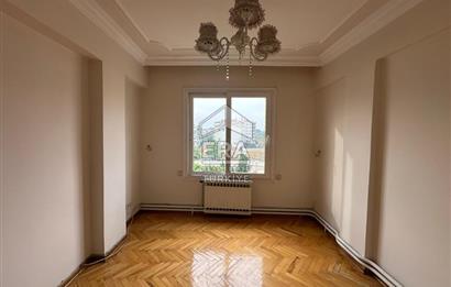 Güzelyalı Mahallesi Mithatpaşa Caddesi Yakını 3+1 Satılık Daire