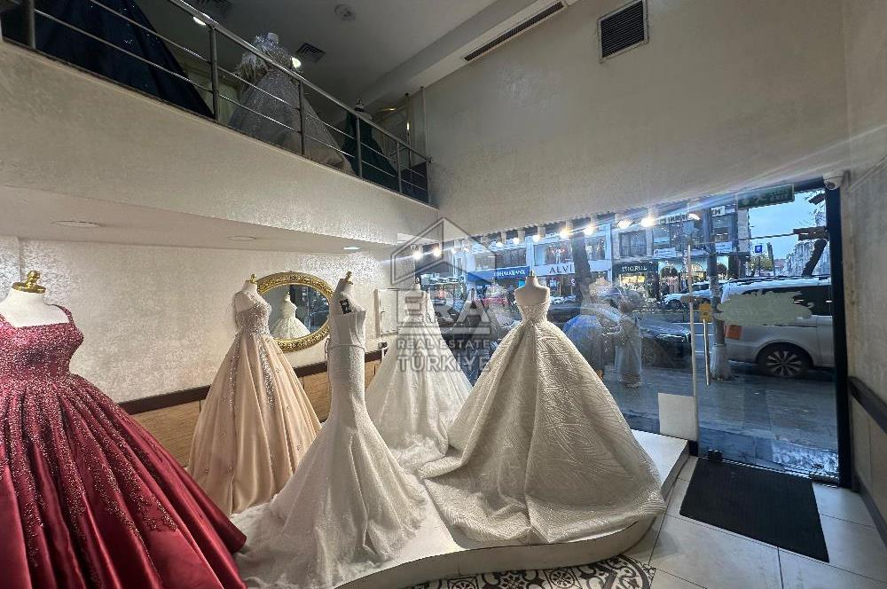 FEVZİPAŞADA REKLAM DEĞERİ YÜKSEK 5 KATLI DEVREN KİRALIK BİNA