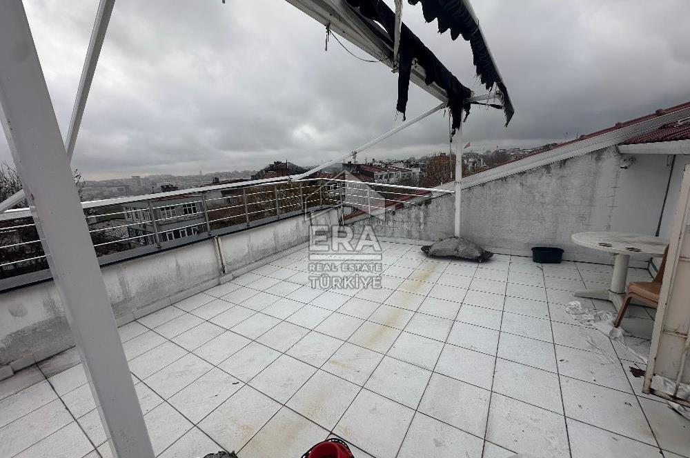 FEVZİPAŞADA REKLAM DEĞERİ YÜKSEK 5 KATLI DEVREN KİRALIK BİNA