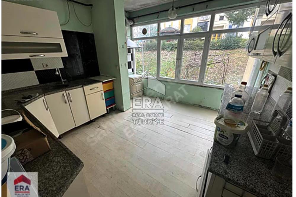 ERA KARAT CAMİLİDE KİRALIK 3+1 DAİRE