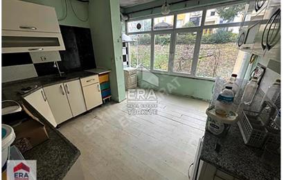 ERA KARAT CAMİLİDE KİRALIK 3+1 DAİRE