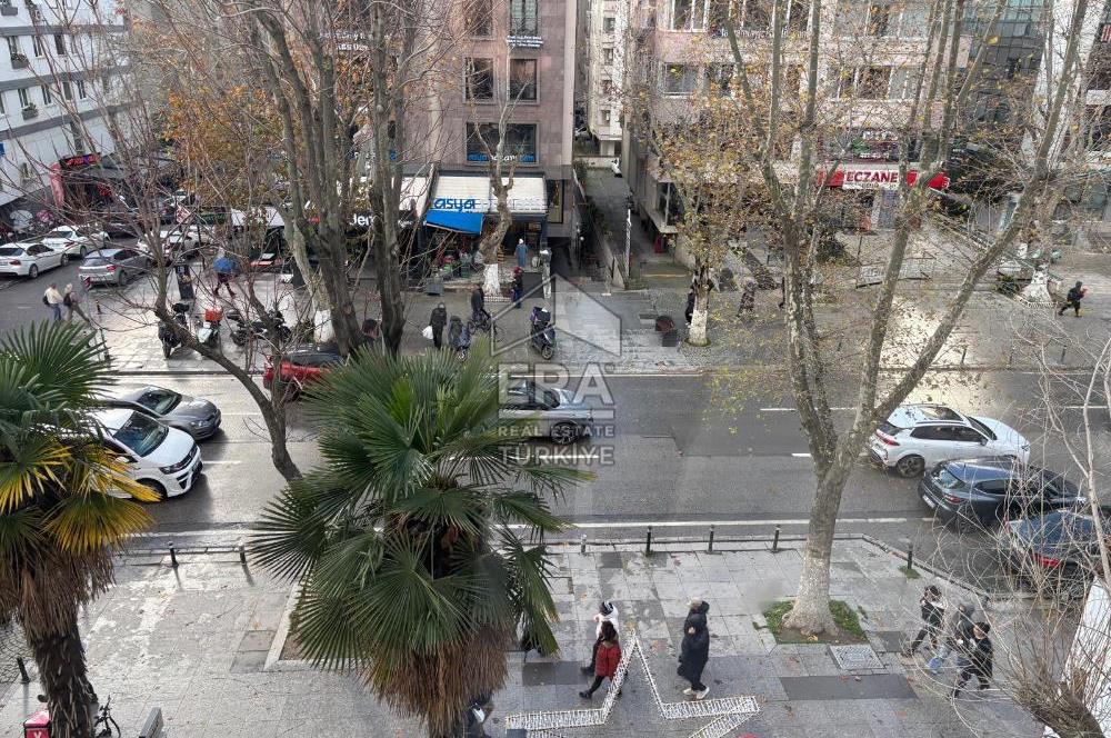 Bağdat Caddesi Prestijli /Yüksek Tabela Değerli Kiralık Ofis