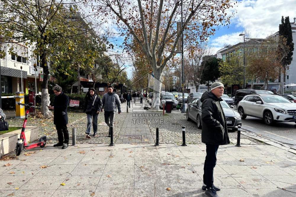 Bağdat Caddesi Prestijli /Yüksek Tabela Değerli Kiralık Ofis