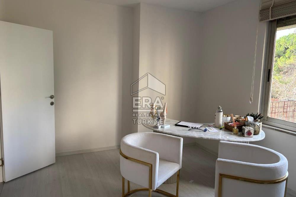 Bağdat Caddesi Prestijli /Yüksek Tabela Değerli Kiralık Ofis