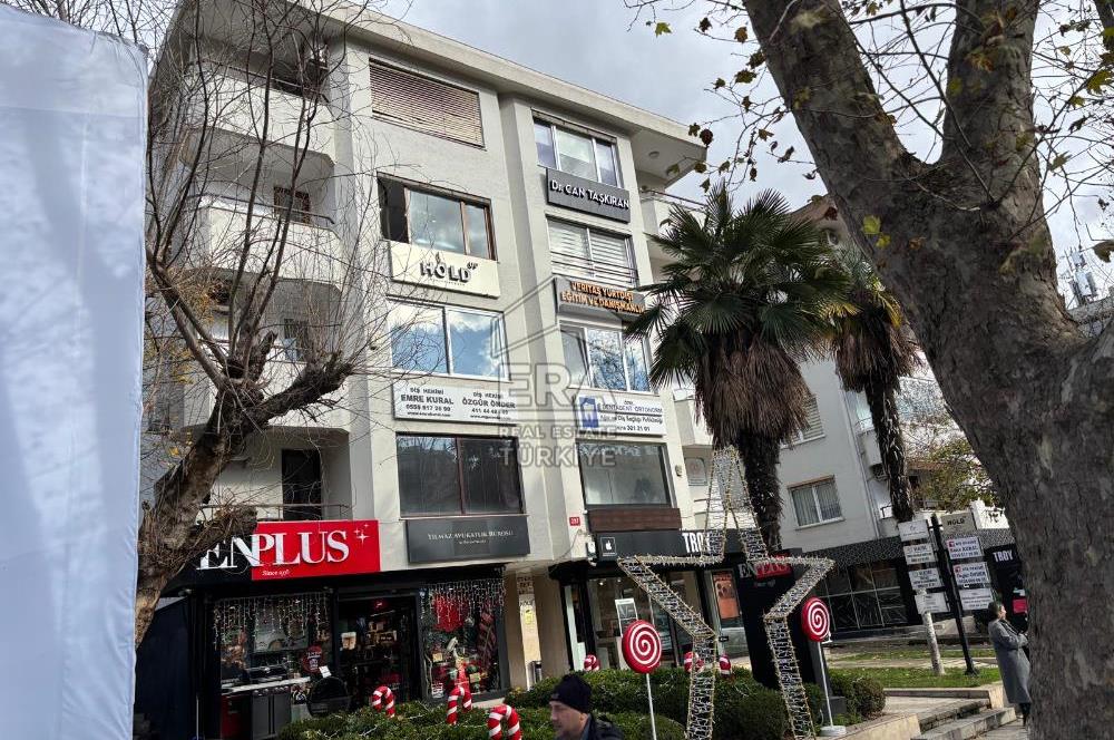 Bağdat Caddesi Prestijli /Yüksek Tabela Değerli Kiralık Ofis