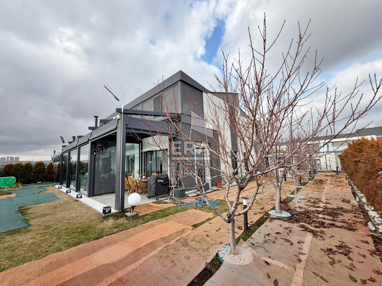 1291672575 ERA CITY'DEN 5.5+1 FULL YAPILI ULTRA LÜX SHELTON VİLLALARI 