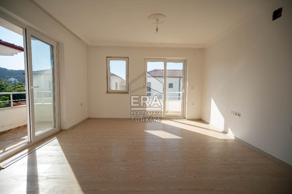 Datça Karaköy'de Satılık Krediye Uygun Denize 500 m 1+1 Daireler