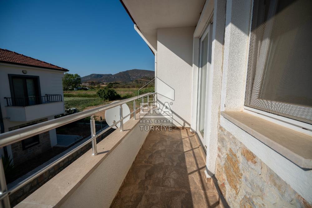 Datça Karaköy'de Satılık Krediye Uygun Denize 500 m 1+1 Daireler