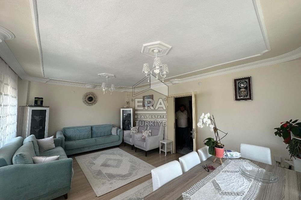 ERA PORT GÜVENCESİYLE KUVA-İ MILLIYE MAHALLESİNDE TRIPLEKS VİLLA