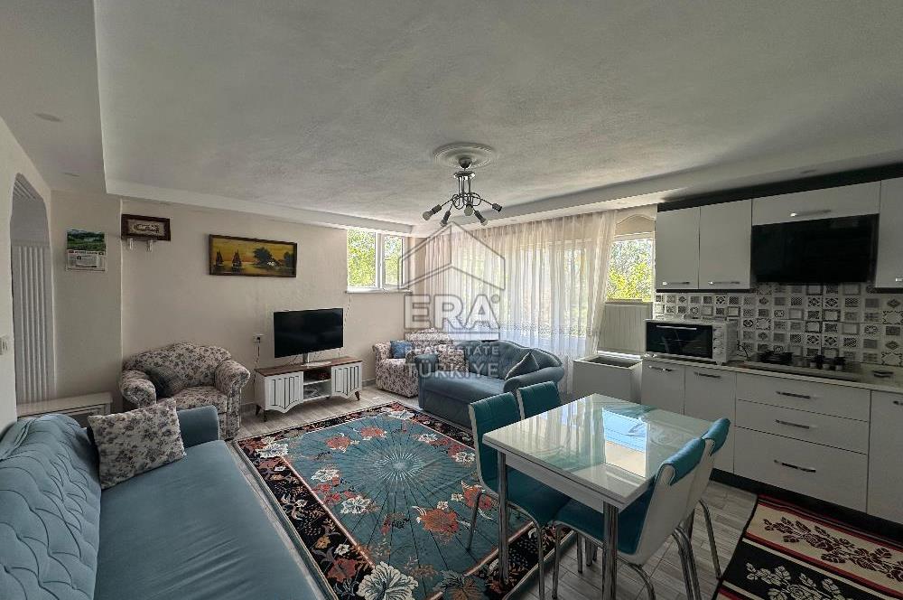 ERA PORT GÜVENCESİYLE KUVA-İ MILLIYE MAHALLESİNDE TRIPLEKS VİLLA