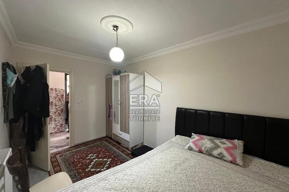 ERA PORT GÜVENCESİYLE KUVA-İ MILLIYE MAHALLESİNDE TRIPLEKS VİLLA