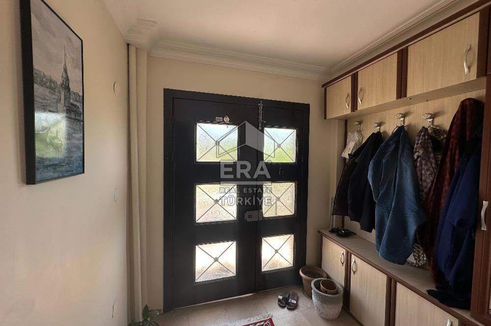 ERA PORT GÜVENCESİYLE KUVA-İ MILLIYE MAHALLESİNDE TRIPLEKS VİLLA