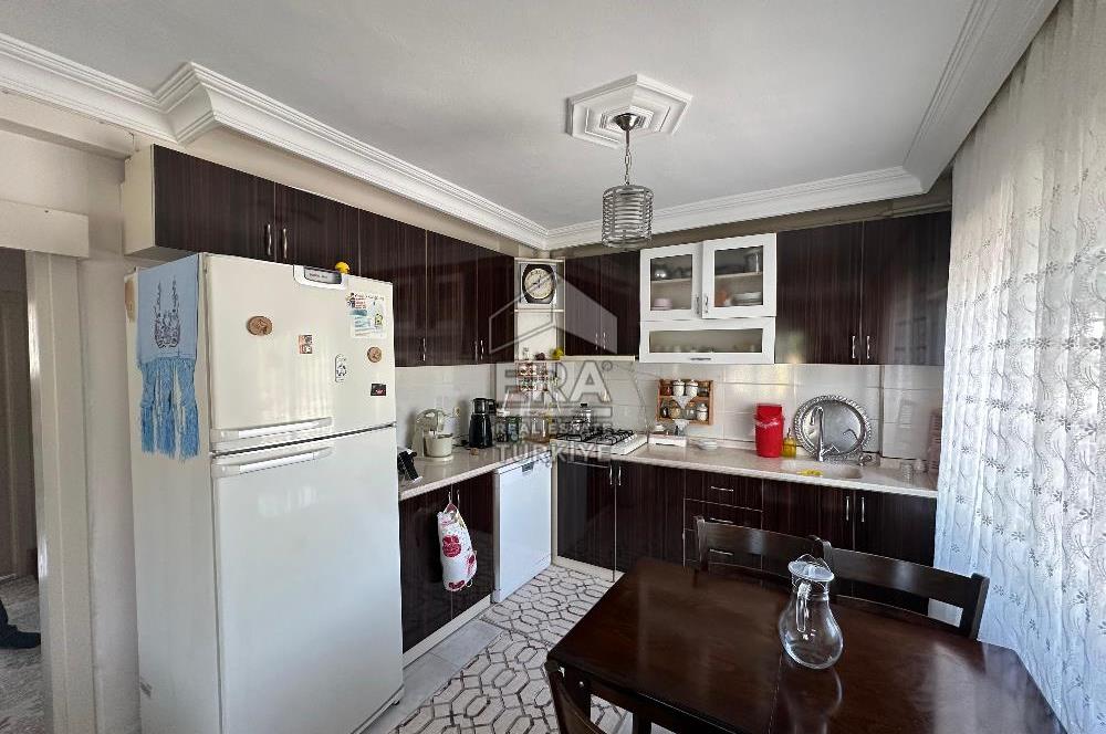 ERA PORT GÜVENCESİYLE KUVA-İ MILLIYE MAHALLESİNDE TRIPLEKS VİLLA