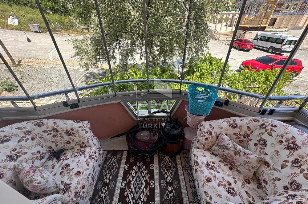 ERA PORT GÜVENCESİYLE KUVA-İ MILLIYE MAHALLESİNDE TRIPLEKS VİLLA