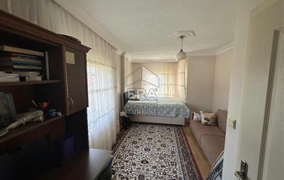 ERA PORT GÜVENCESİYLE KUVA-İ MILLIYE MAHALLESİNDE TRIPLEKS VİLLA