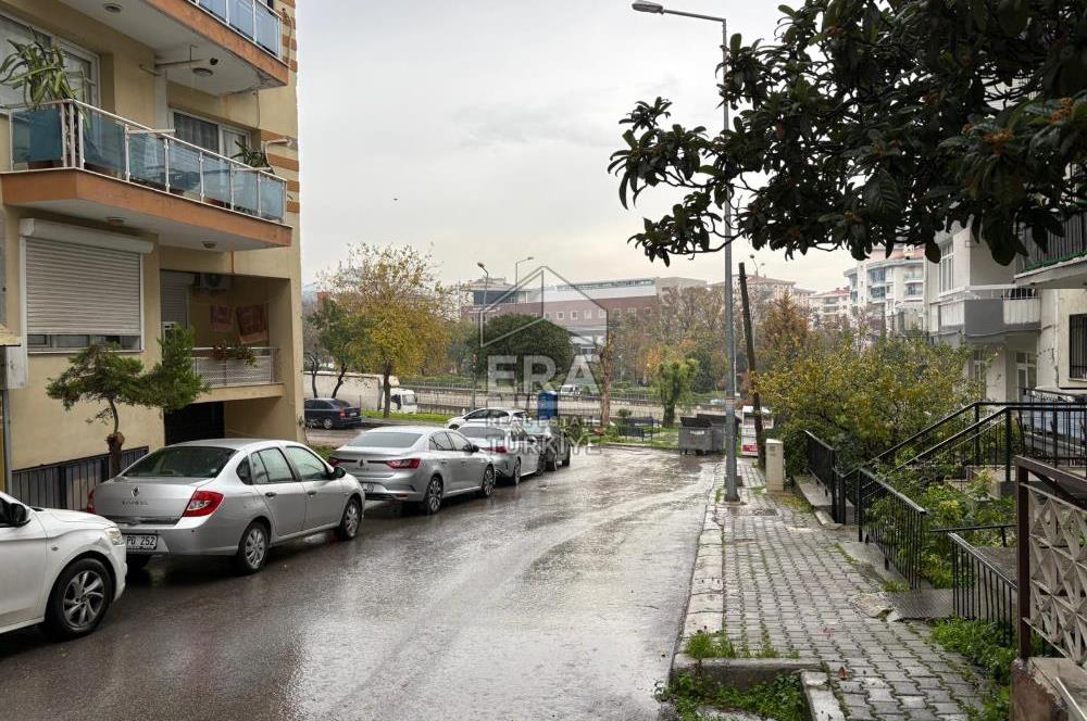 Bornova Erzene Mah. 49. Sokakta Eşyalı Kiralık 2+1 Daire