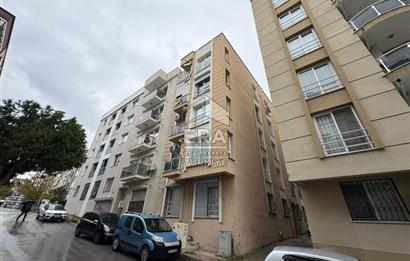 Bornova Erzene Mah. 49. Sokakta Eşyalı Kiralık 2+1 Daire